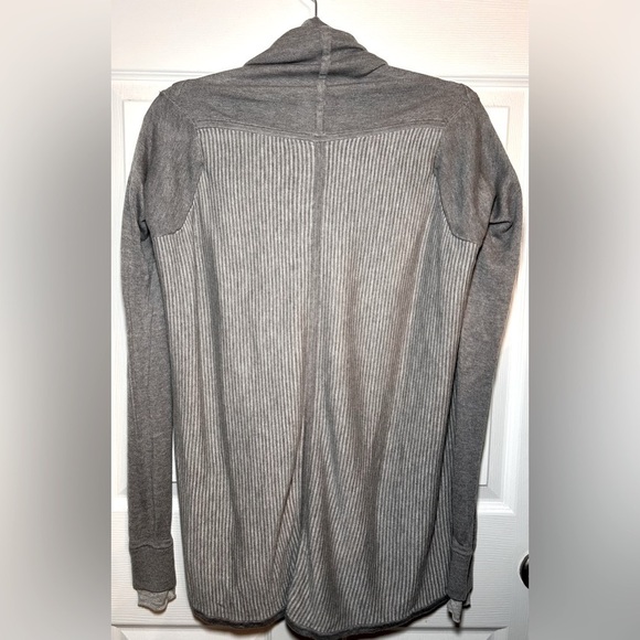 🍋Lululemon Iconic Sweater Wrap- Heathered Medium Grey/Light Grey Size 6 - Picture 3 of 6